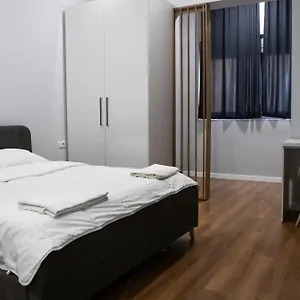 https://be-solei-studio-apartments-sol-1.hotels-in-tirana.com